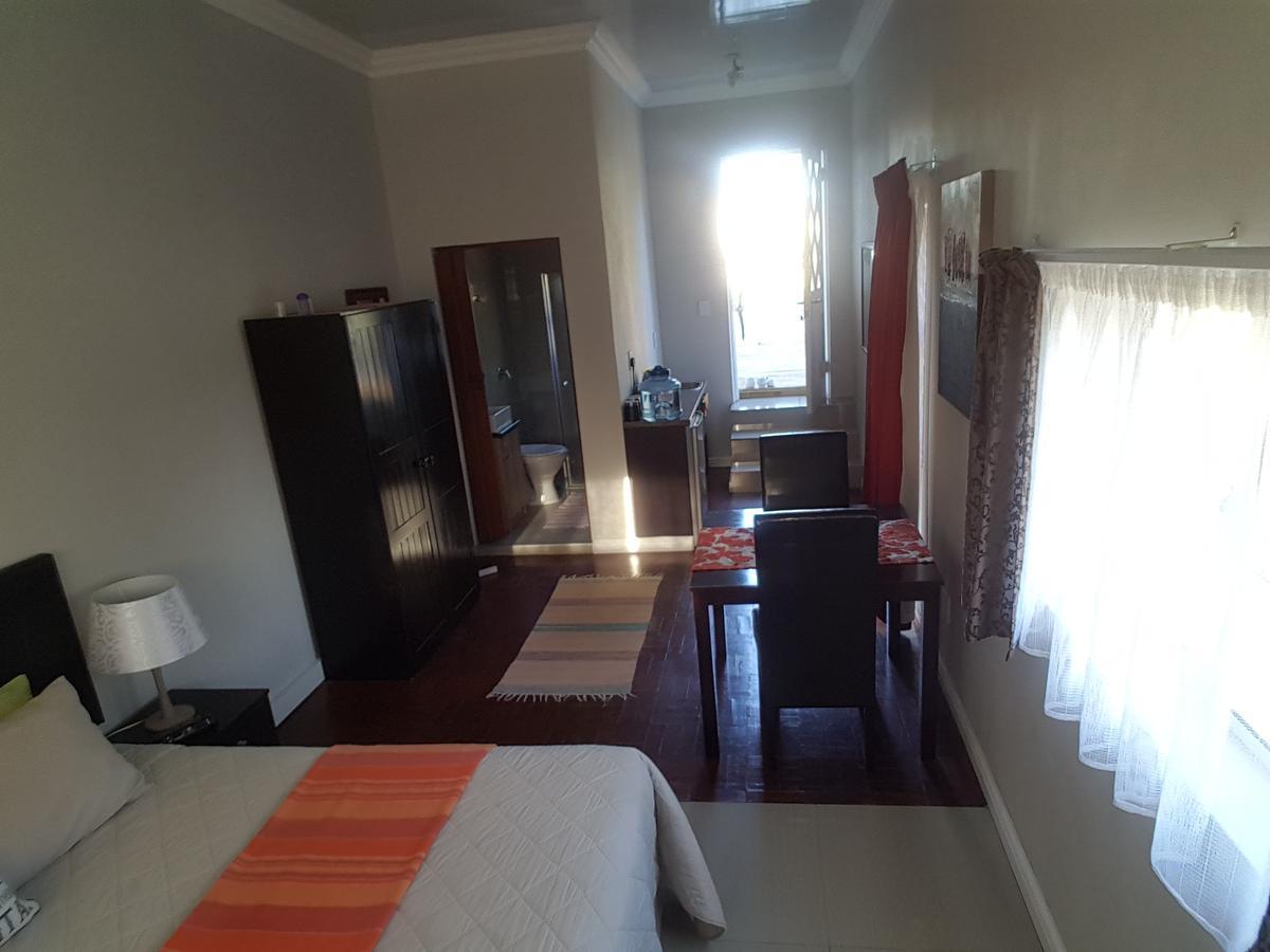 Beachway Guesthouse Port Elizabeth Exterior foto